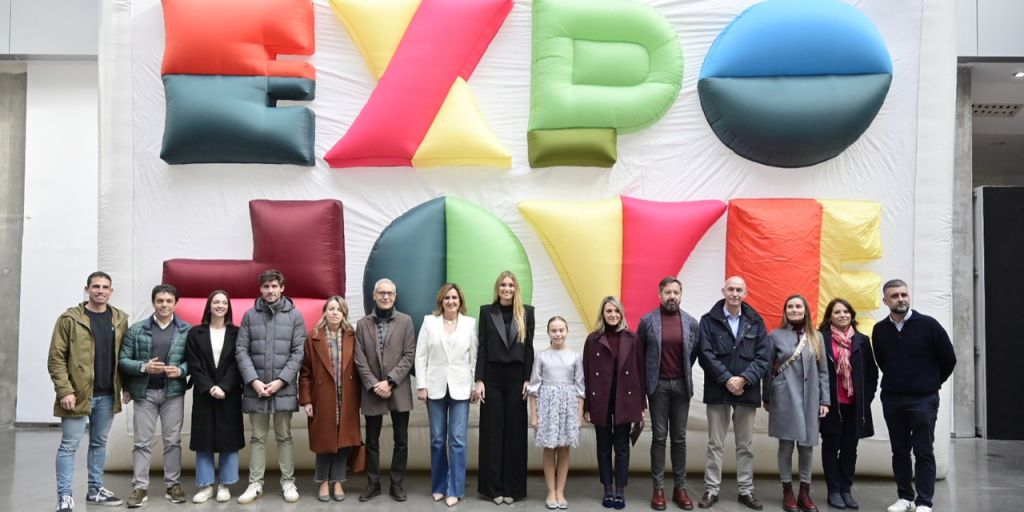  La alcaldesa de València ha inaugurado la Feria de la Infancia y la Juventud, Expojove